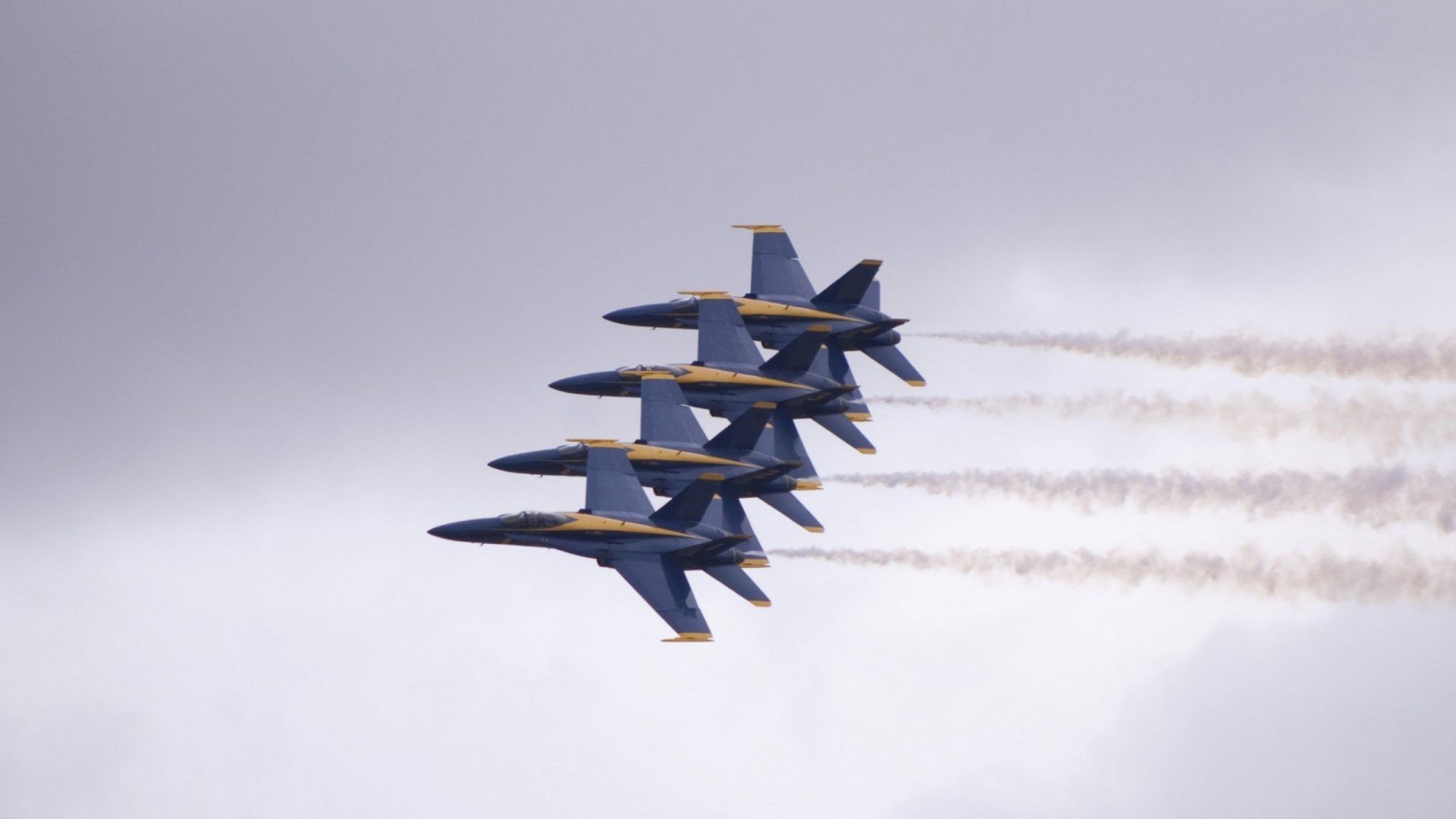 女子篮球增加非赛期赛事保持竞技状态连贯性，女子篮球被列为正式比赛项目