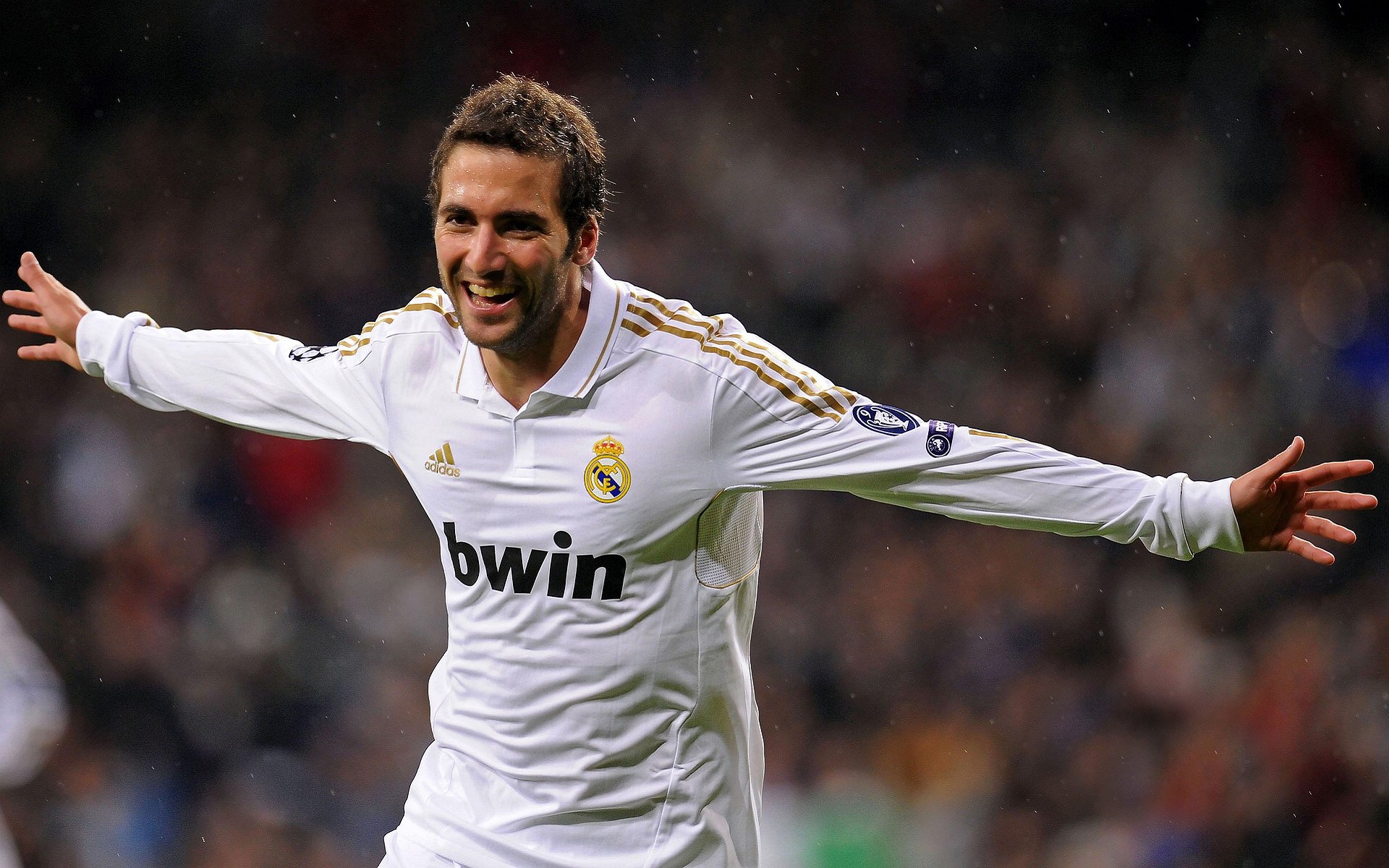 法甲赛季斗志高昂,悬念持续升温,法甲上赛季